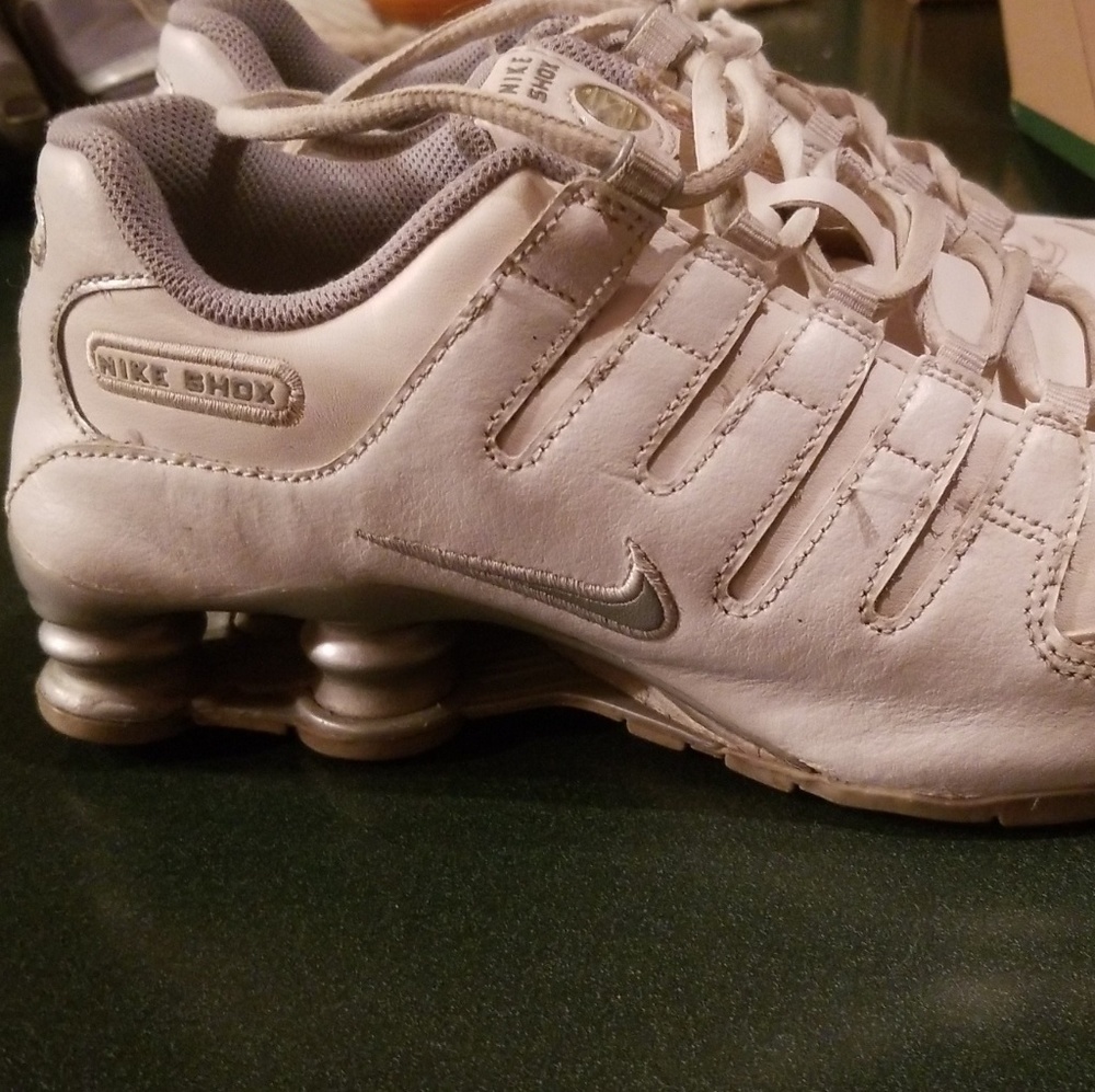 Nike shocks
